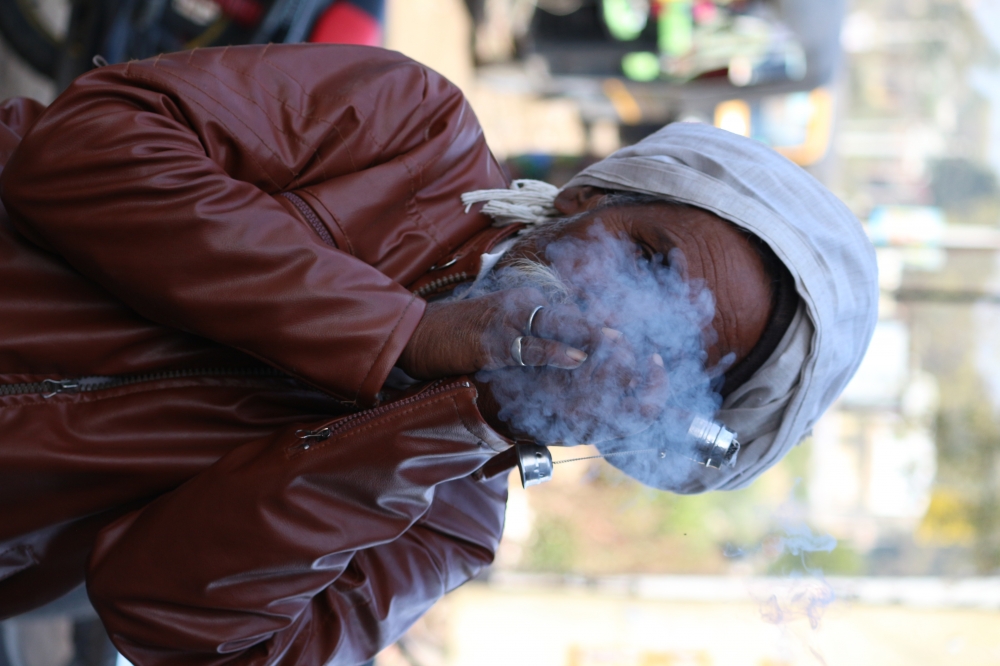 Hukka , Street, village, smoking, 