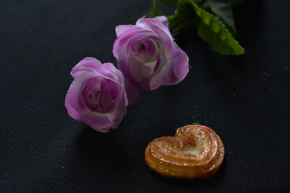 Express your love, #couple #beauty #togather #love #squirll, 