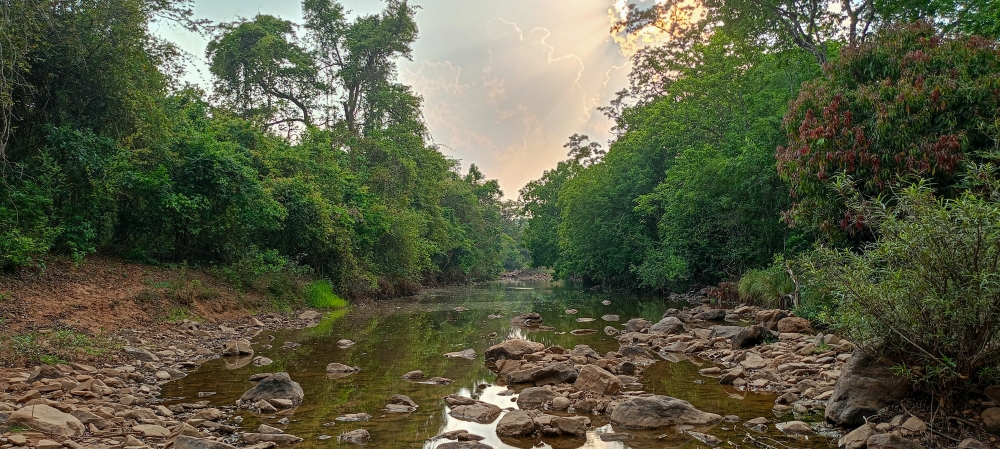 Kanger river kangervalleynationalpark jagdalpur , #nature #photography #love #instagood #photooftheday #travel #sky #beautiful #art #naturephotography #like #landscape #sunset #photo #picoftheday #instagram #sun #beach #life #winter #sea #fun #cute #clouds #happy #naturelovers #summer #bhfyp, nature landscape background sunrays hdclicks nikongair lake reflection photos Bastar chhatishgarh sky clouds photooftheday naturephotography, 