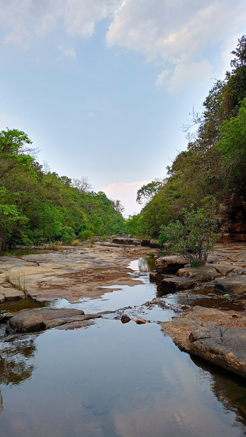 Kunduru river in summer season , nature landscape background sunrays hdclicks nikongair lake reflection photos Bastar chhatishgarh sky clouds photooftheday naturephotography, morningrays nature forest jungle munnabaghelphotography kvnp nationalpark bastar kangervalleynationalpark jagdalpur explore landscape gochhatishgarh bastarpicture photooftheday tree green wild Hill, summer tirathgarh waterfall waterfalls indianwaterfall  nationalpark kangervalleynationalpark Raipur CG forest HD wallpaper view kangervalley tirathgarh waterfall waterfalls jungle Bastar Chhattisgarh photosoftheday photo gallery wallpaper view kangervalley instapicture instagood viralpic, #nature #photography #love #instagood #photooftheday #travel #sky #beautiful #art #naturephotography #like #landscape #sunset #photo #picoftheday #instagram #sun #beach #life #winter #sea #fun #cute #clouds #happy #naturelovers #summer #bhfyp, 