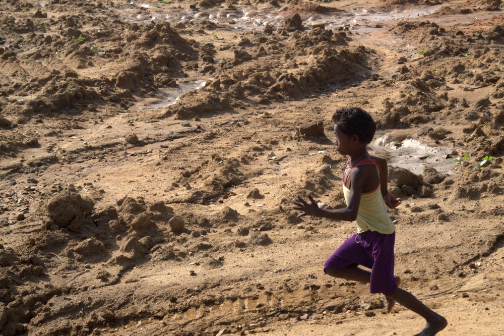 run& run, #tribal#boy#action#nikon