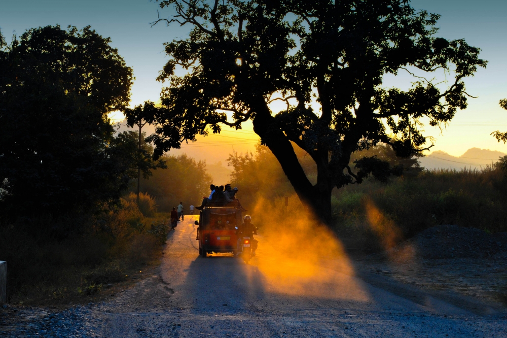 The last noon, Evening, noon