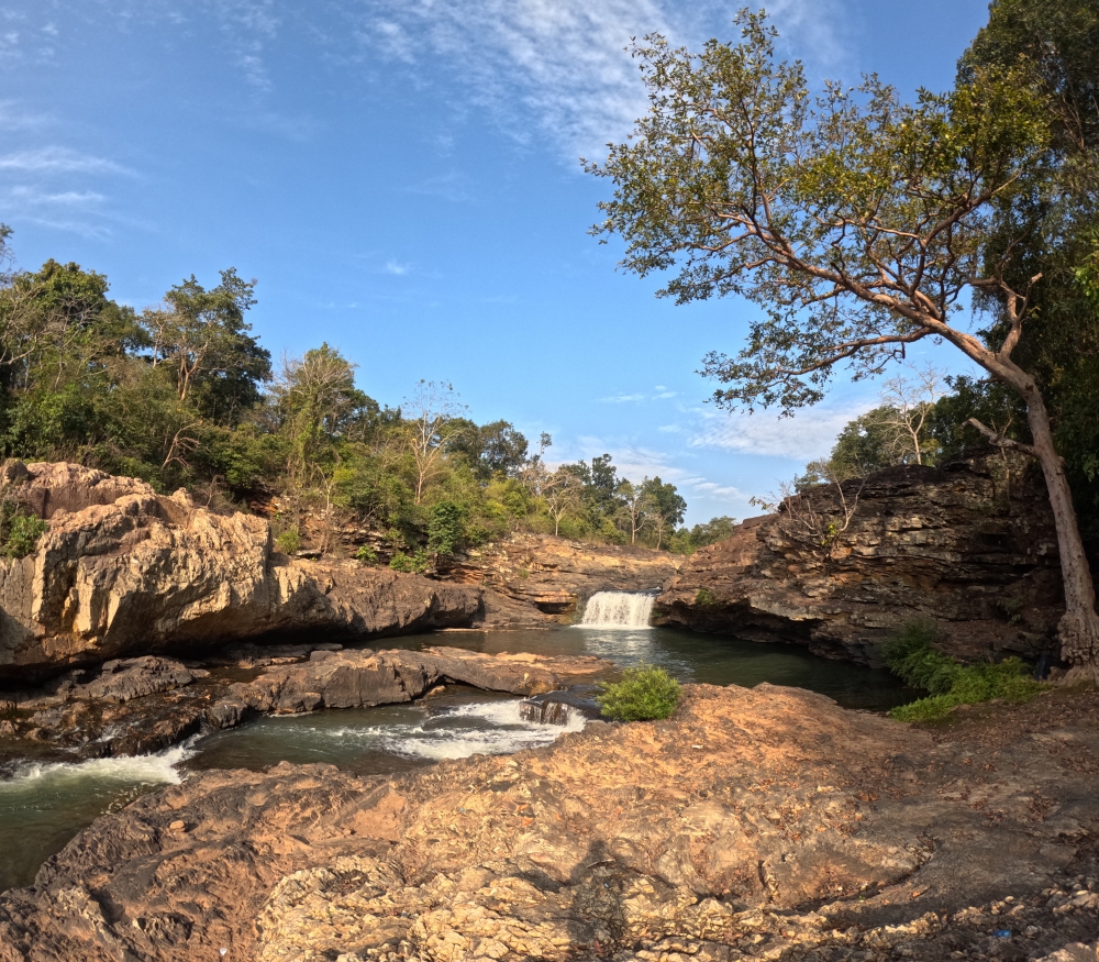 Kanger dhara waterfall winter session in kangervelly national park Jagdalpur , waterfalls, 