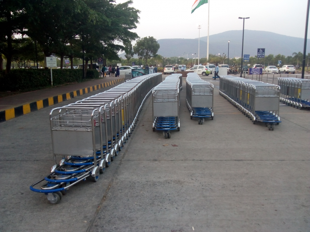 Trolley in QI, TROLY IN Q