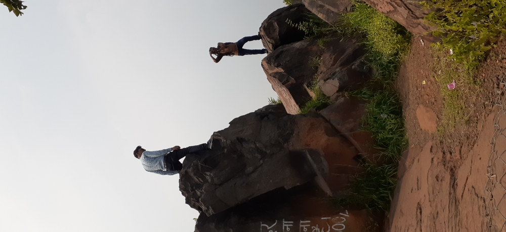 Modeling beside risk , #vintage #baground #photoframe #travel, 