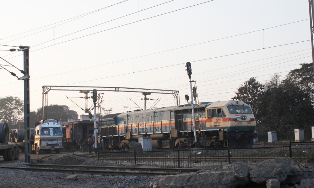 Indian Train, Indian train
