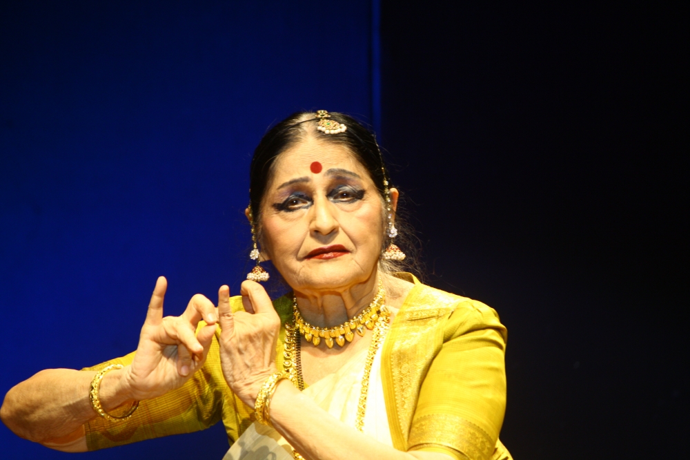 Mohini Attam , Indian, classical, dances, kathak, mohiniattam, kuchipudi, colorful, beautiful, expertise, attractive, evening, theatre,  