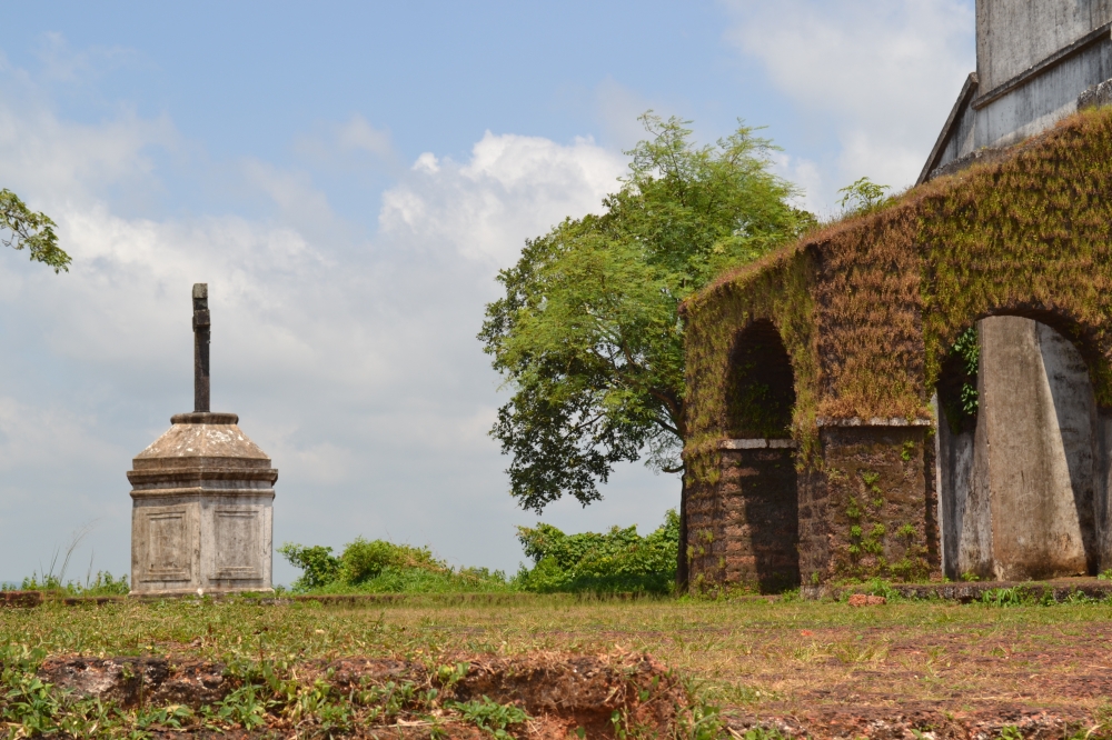 Ruins of a palace, christian, palace, old, ruins, goan, landscape, India, 
