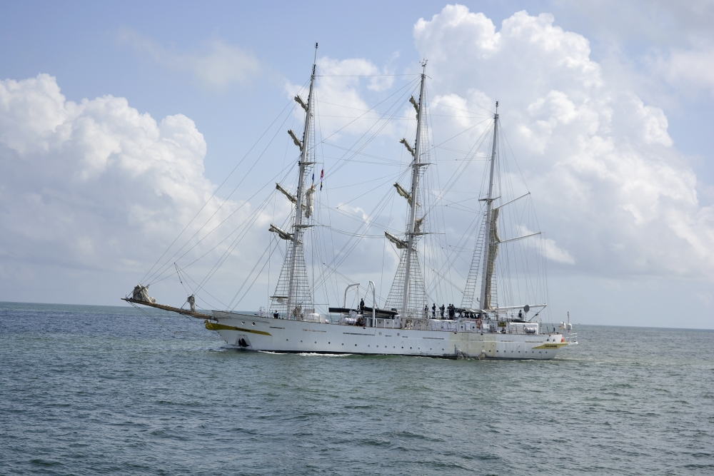Sail, patrolling the sea