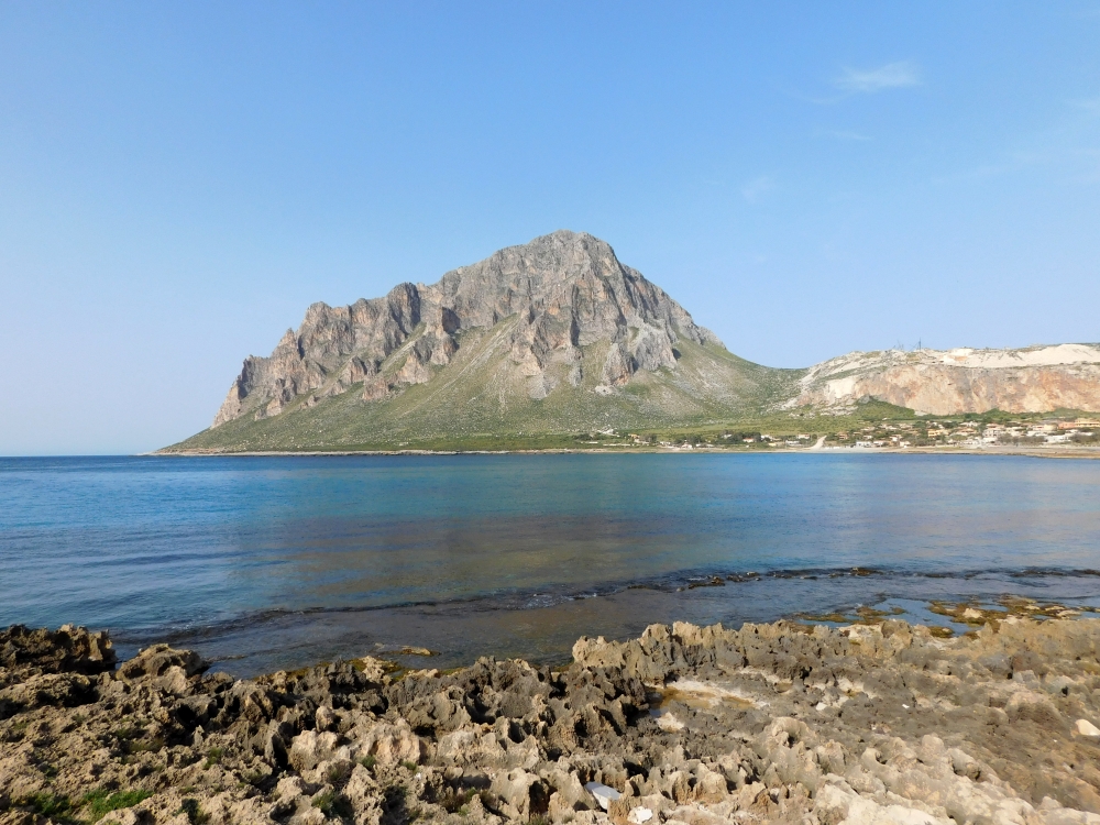 Sea, landscape, travel, beach, ocean, blue, horizon, water, nature, sky, beautiful, cloud, wave, summer, sea, calm, tropical, asia, seascape, coast, island, thailand, sunset, background, orange, sun, sunrise, fisherman, purple, koh samui, boat