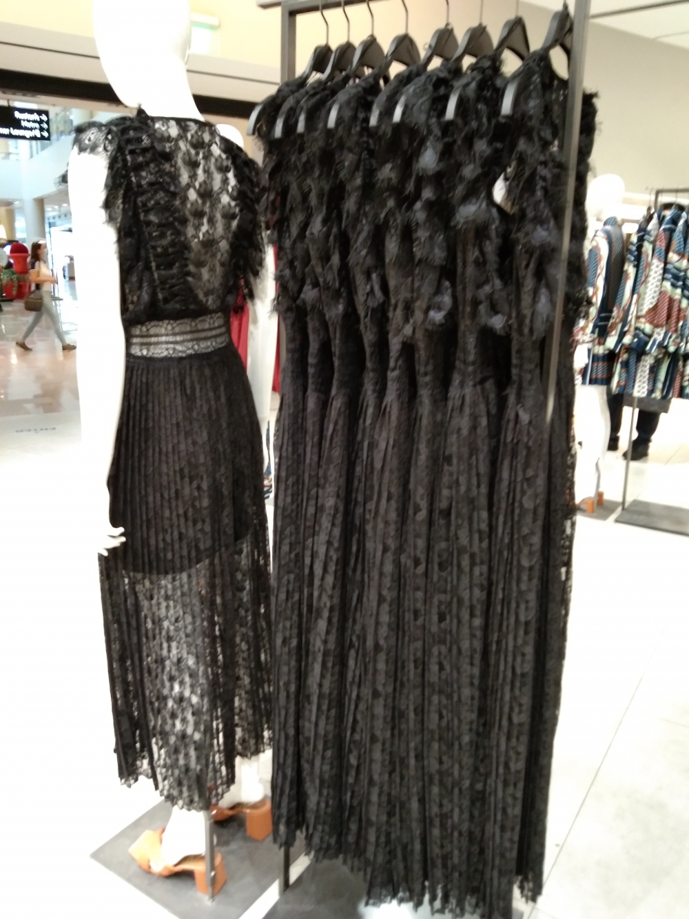 Black dress, #glamour.#Fashion, #fashion, #workingwoman #appalam #woman#beauty, 