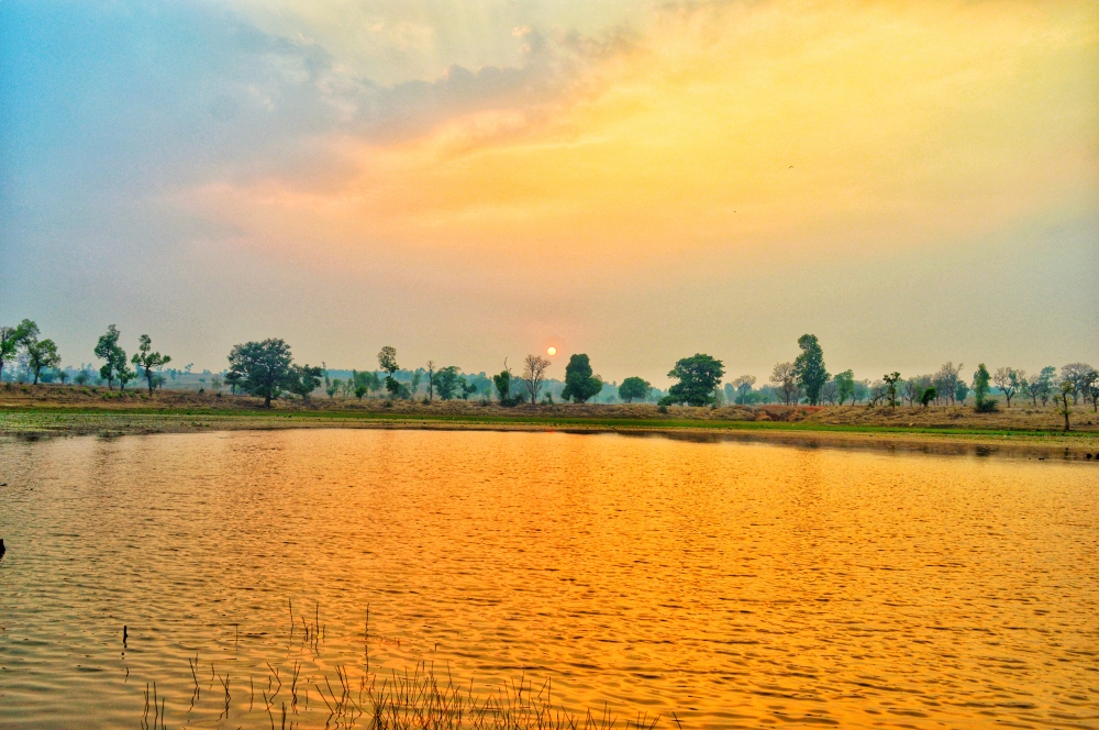 golden hours , nature landscape background sunrays hdclicks nikongair lake reflection photos Bastar chhatishgarh sky clouds photooftheday naturephotography 