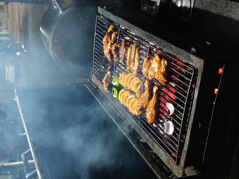 STREET GRILL, ARAVIND