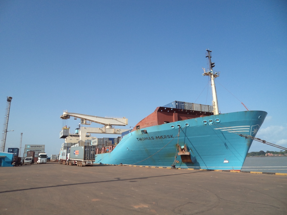 ship , ship 