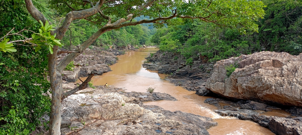 Kanger dhara waterfall , Nature background wallpaper hdclicks fullHD landscape limestonecaves wild bastar chhatishgarh kangervalleynationalpark kvnp, morningrays nature forest jungle munnabaghelphotography kvnp nationalpark bastar kangervalleynationalpark jagdalpur explore landscape gochhatishgarh bastarpicture photooftheday tree green wild Hill, summer tirathgarh waterfall waterfalls indianwaterfall  nationalpark kangervalleynationalpark Raipur CG forest HD wallpaper view kangervalley tirathgarh waterfall waterfalls jungle Bastar Chhattisgarh photosoftheday photo gallery wallpaper view kangervalley instapicture instagood viralpic, #nature #photography #love #instagood #photooftheday #travel #sky #beautiful #art #naturephotography #like #landscape #sunset #photo #picoftheday #instagram #sun #beach #life #winter #sea #fun #cute #clouds #happy #naturelovers #summer #bhfyp, 