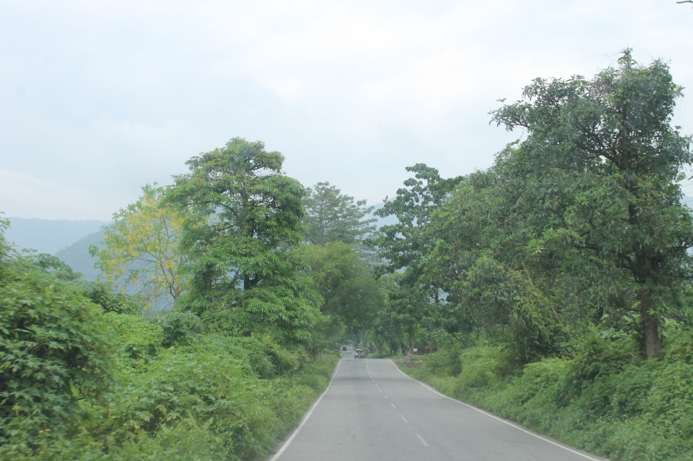 On the way, road, Road to Hill station