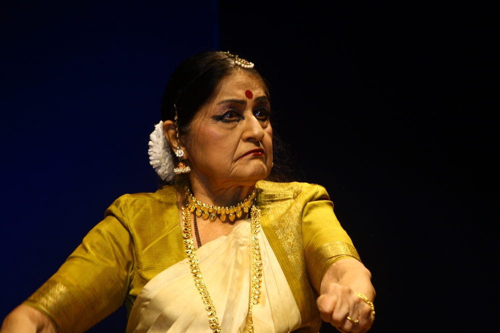 Mohini Attam 2, Indian, classical, dances, kathak, mohiniattam, kuchipudi, colorful, beautiful, expertise, attractive, evening, theatre,  